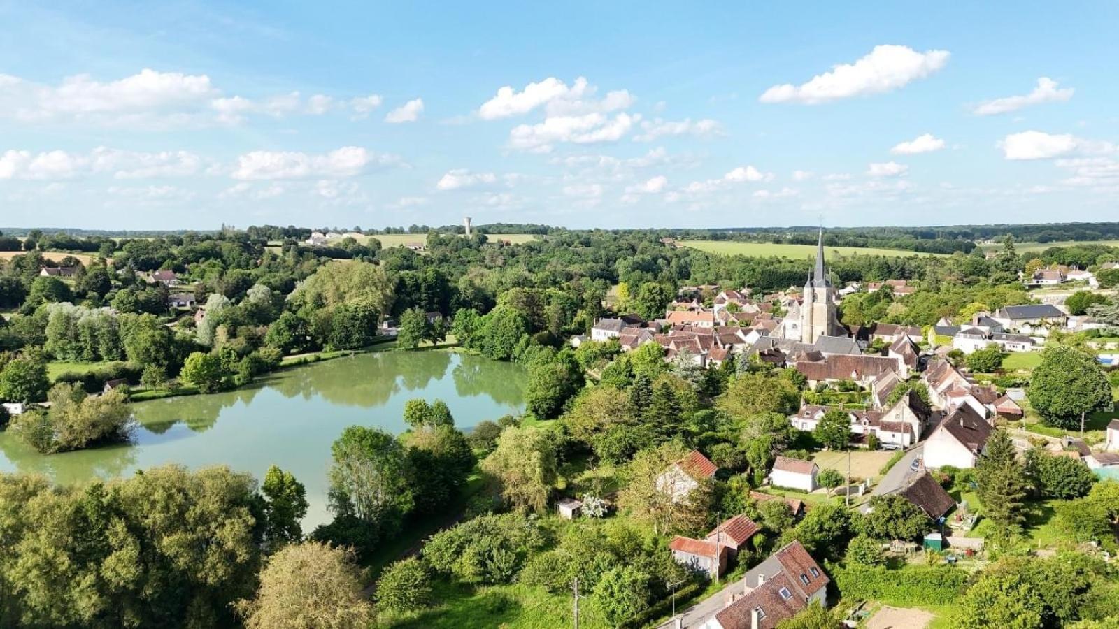 Вилла Le Campagnard Vintage Bourguignon Saint-Prive Экстерьер фото